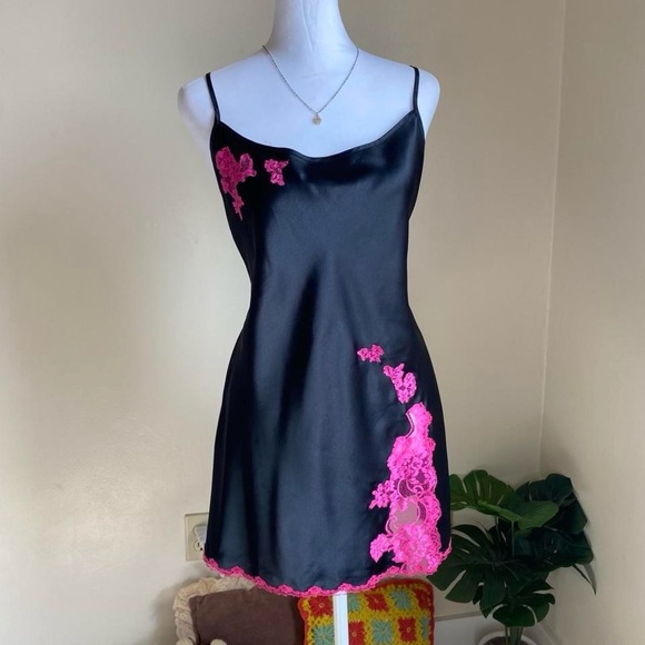 SOLD - Picture 5 of 8